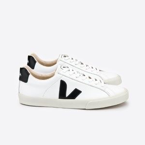 Veja Esplar Logo Leather Sneaker–Extra White/Black